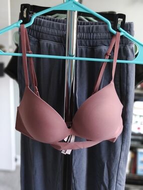 Victoria's Secret Mauve T-shirt Bra